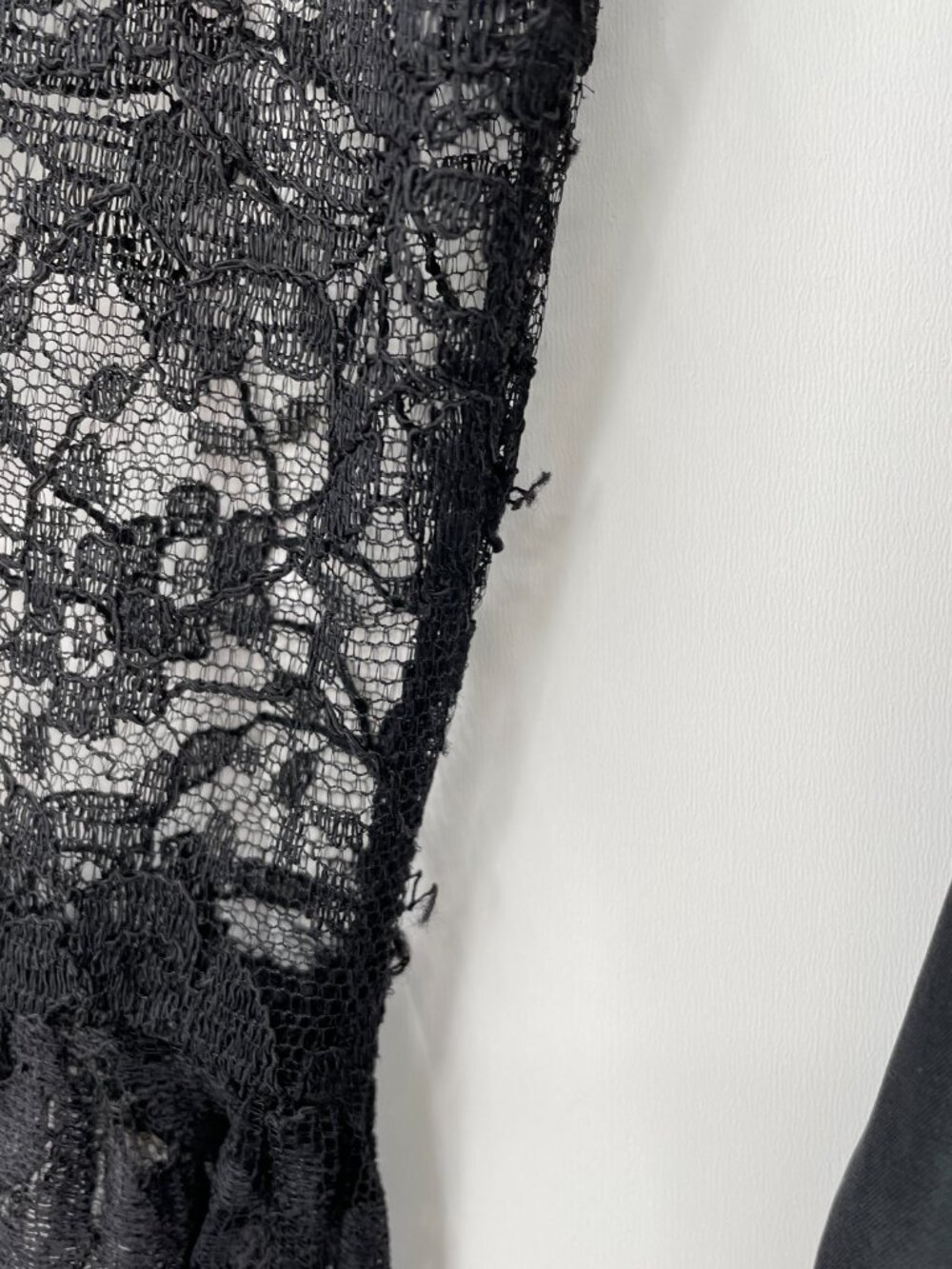 Vintage RARE 60s Geoffrey Beene Black Lace High Neck Ruffle Long Sleeve Dress 12 - Picture 10 of 16